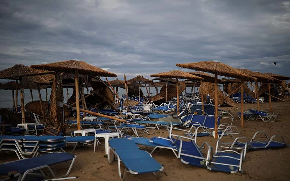 Τραγωδία στη Χαλκιδική: Κόβει την ανάσα το ερασιτεχνικό βίντεο του BBC
